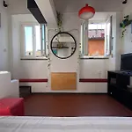 The Artful Flat