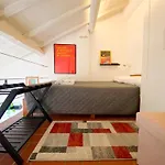 The Artful Flat